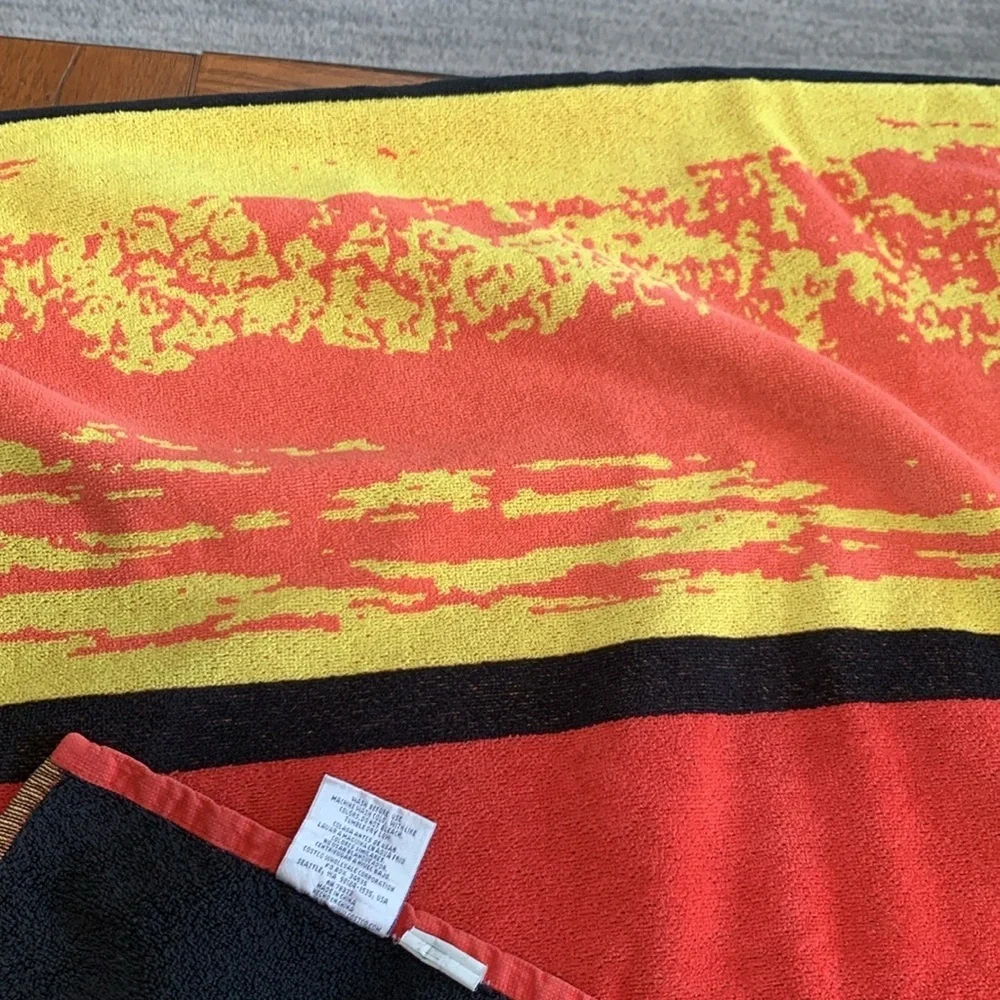 Resort Living Surfer Sunset Beach Towel Red Orange Yellow Black Extra Large 3x6’